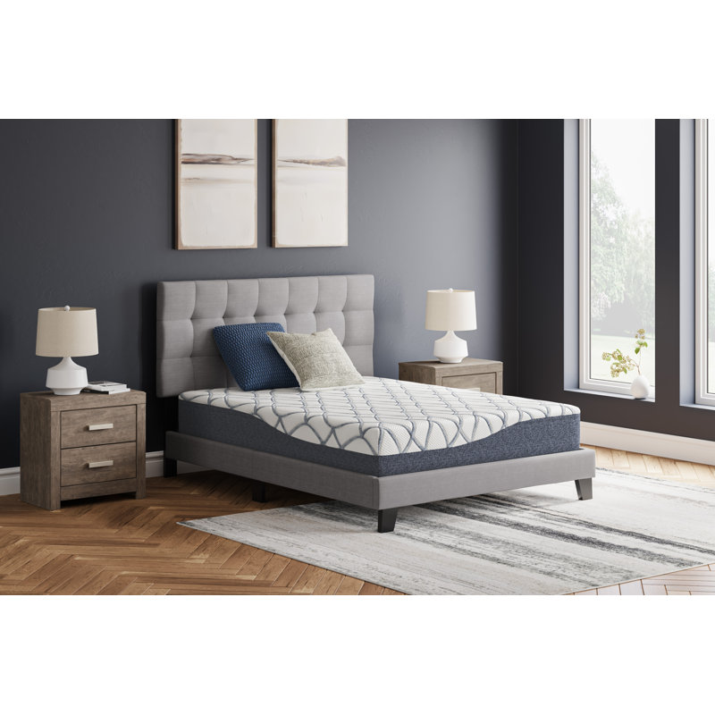Signature Design By Ashley 10 Inch Chime Elite 2.0 10'' Firm Memory Foam Mattress, Queen