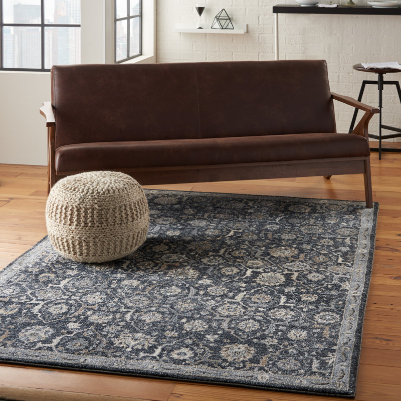 Melani Oriental Indoor Rug, Rectangle 3'10" x 5'10"