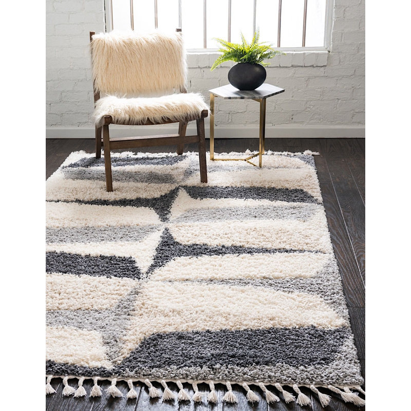 Fowkes Oriental Indoor Rug, Rectangle 5' x 8'