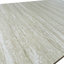 Table de salle à manger rectangulaire extensible, convenant pour 6 à 10 personnes, avec motif de travertin veiné, dimensions 160 à 200 cm, simple et élégante.