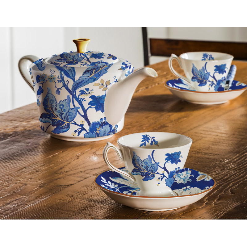 Théière en porcelaine désossée 37-oz. Yount