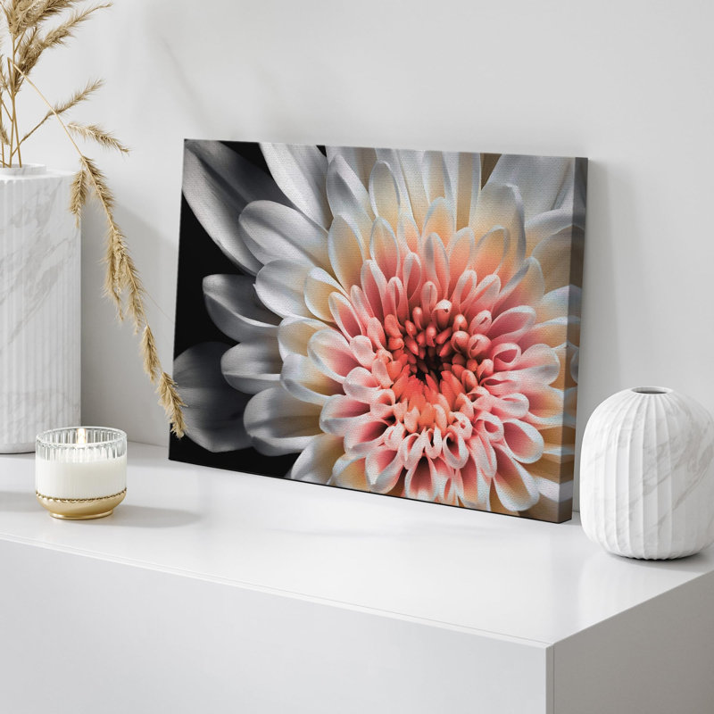 «Blooming Flower Close Up Southwest» sur, H 32 po x l 48 po