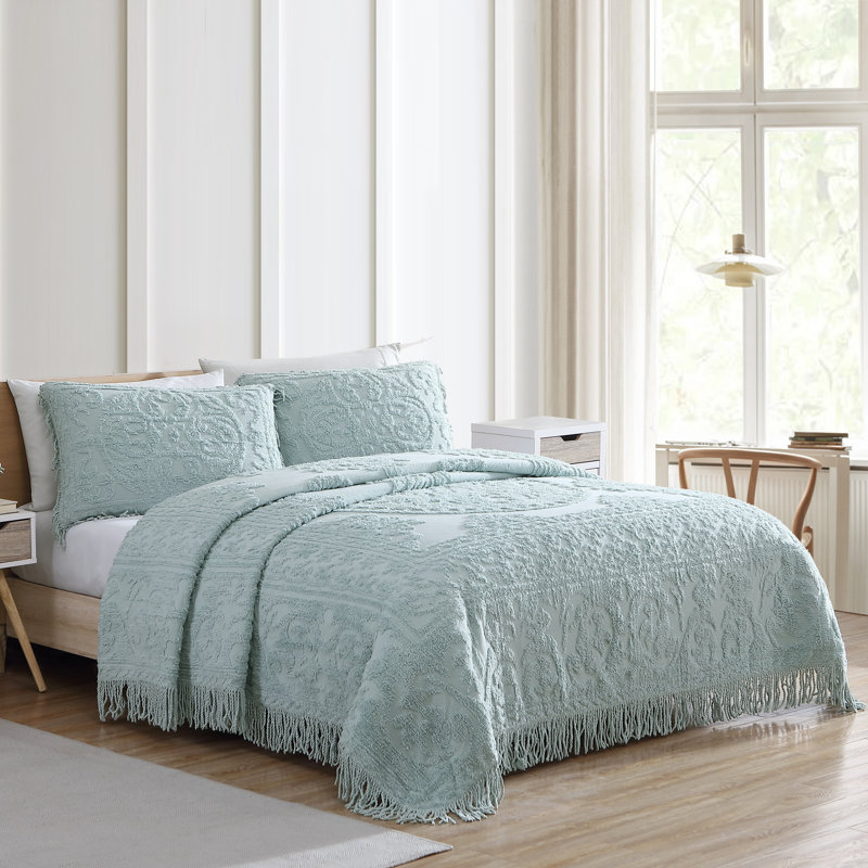 Medallion Cotton Farmhouse / Country Quilt, Twin, Blue