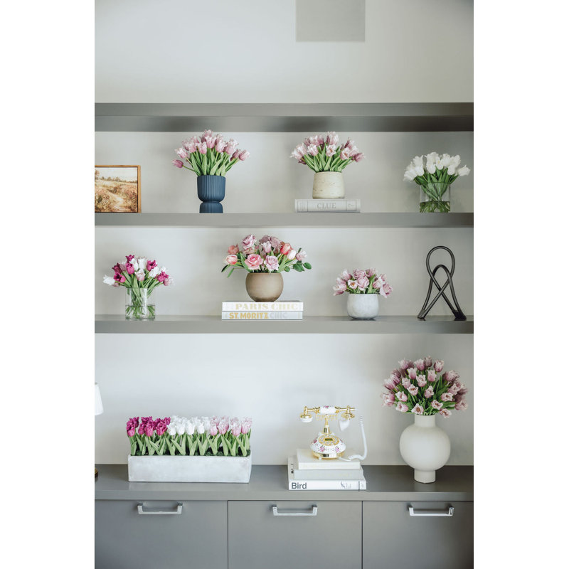 Elio Realtouch Rose And Tulip Arrangement