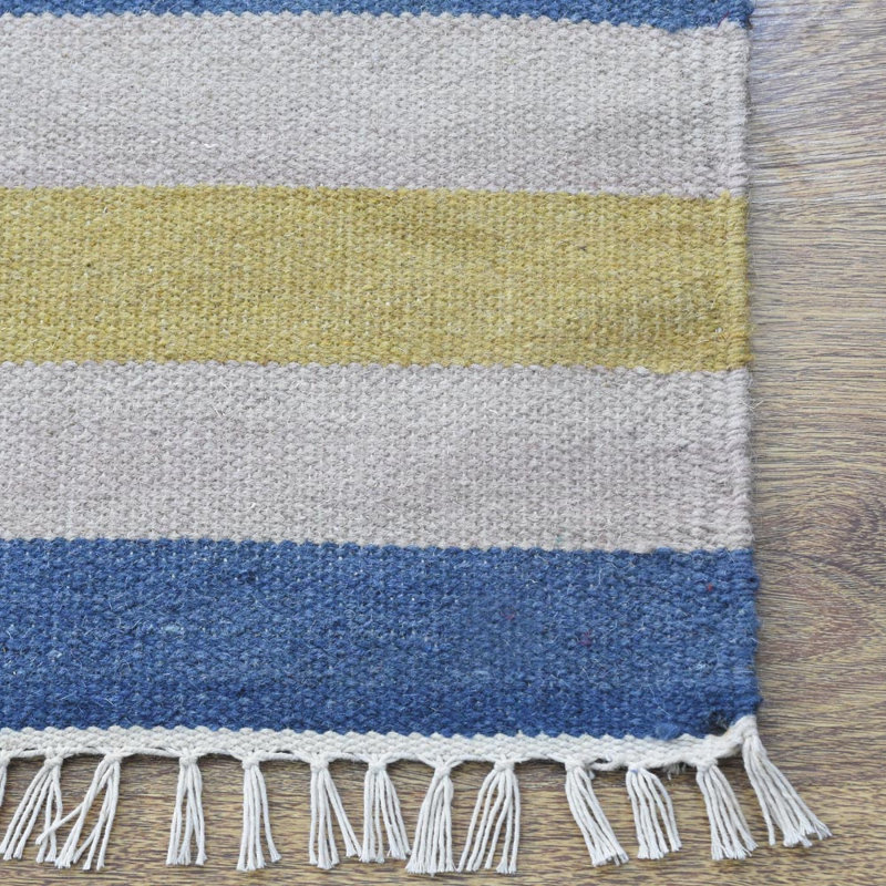 Manns Hand Woven Flat Weave Kilim Wool Eco-Friendly Area Rugs  - Square,Multicolor, Contemporary Modern Design, Low Pile  Handmade Area Rugs for Living Room, Bed Room