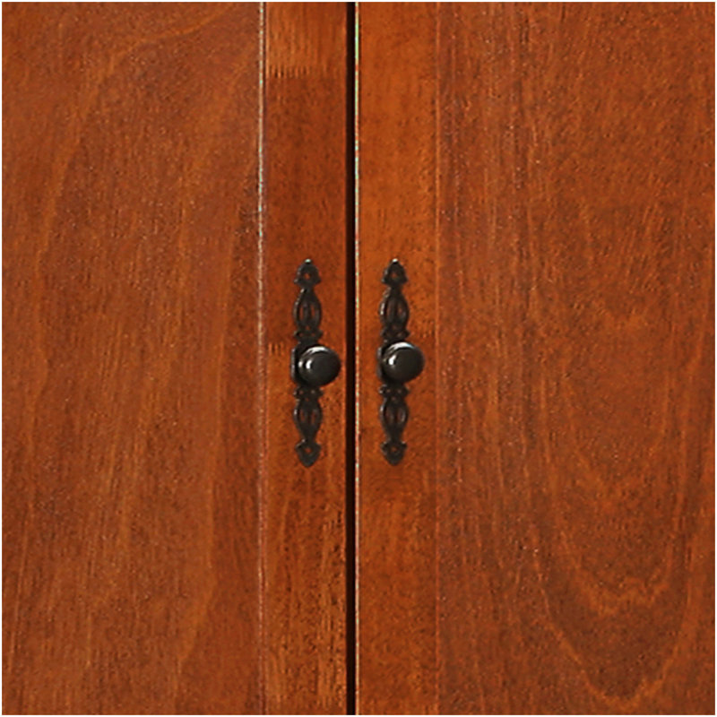 Armoire élégante en chêne pour un rangement intemporel, Chêne