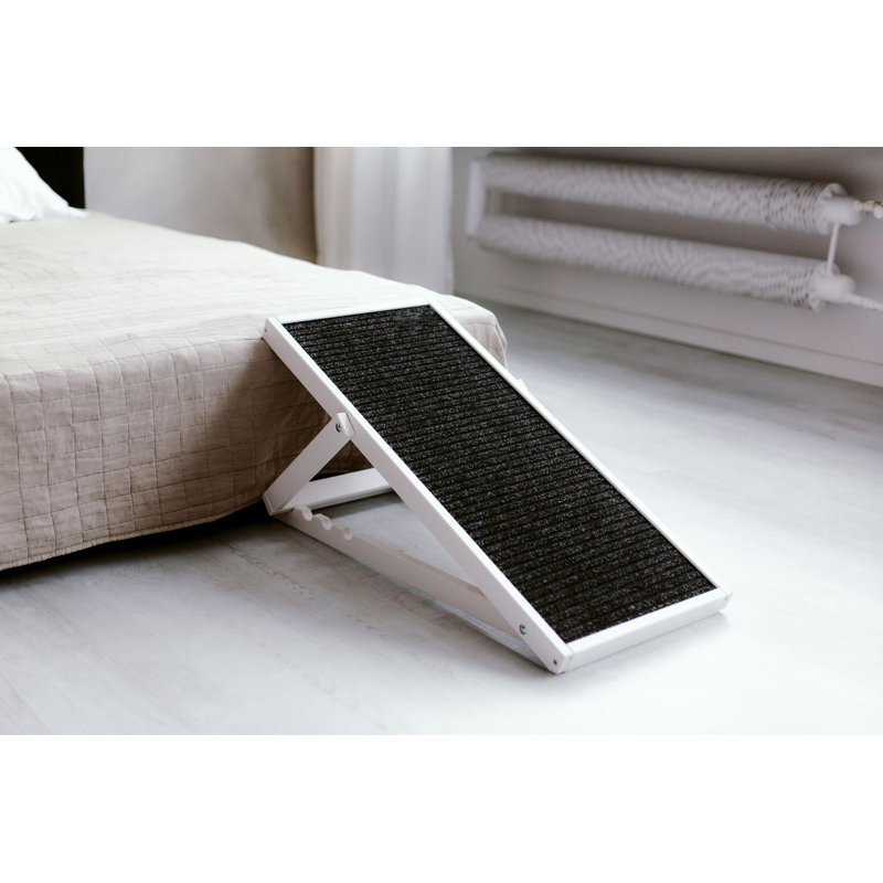 Tavon Ramp, White