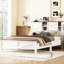 Grand lit rustique en bois avec porte de grange coulissante double et panneau de chargement, support à lattes stable, plateforme blanche en point de taille-657711859-657711862