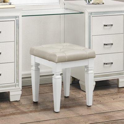 Tabouret de meuble-lavabo blanc glamour pour chambre à coucher, siège en similicuir à boutons avec coussin en mousse, tabouret moderne à structure en bois de 17 po x 17 po x 18,99 po