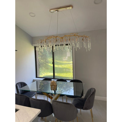 Luxemburg Dimmable Linear Chandelier