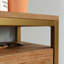 Armoire à chaussures murale à finition brune avec miroir intégré, peu encombrante pour le rangement, la structure, les compartiments basculants, la tablette et les crochets