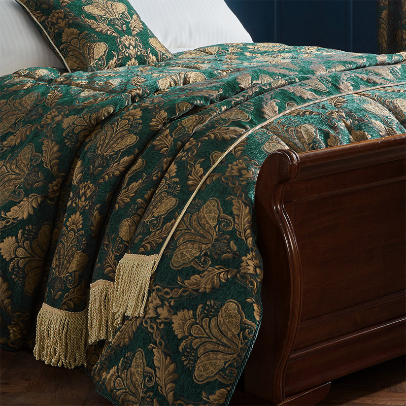 Shiraz Floral Damask Throw, 130 x 175 x 1cm, Emerald