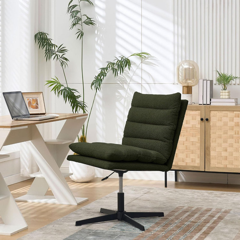Chaise pivotante en fausse fourrure Elysse, Vert