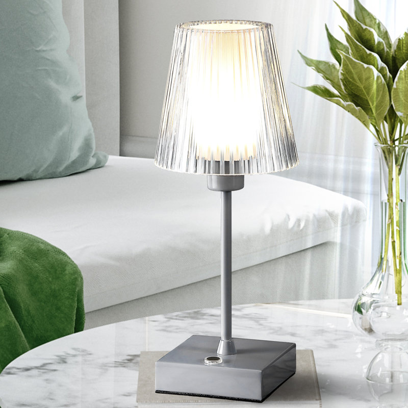 Zuria Metal Desk Lamp, Gray