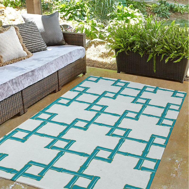 Chenille Geometric Indoor Rug, Rectangle 5' x 7'