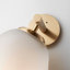 Lustre en jacqualine-880747694-880747676-880747664