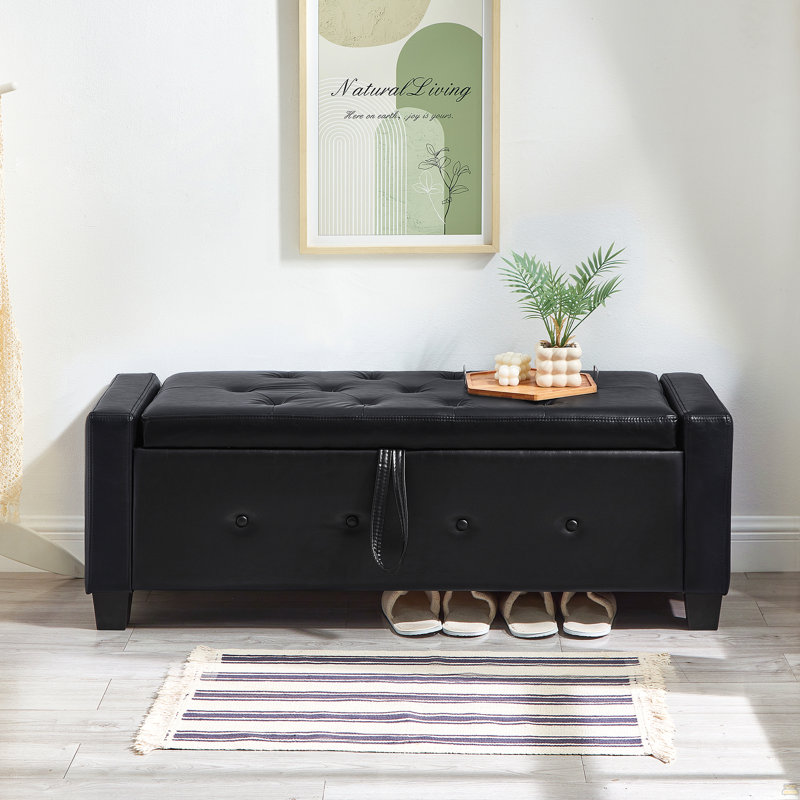 Repose-pieds polyvalent rembourré en polyuréthane avec rangement spacieux, assemblage facile et utilisation multifonctionnelle pour les salons et les chambres à coucher.