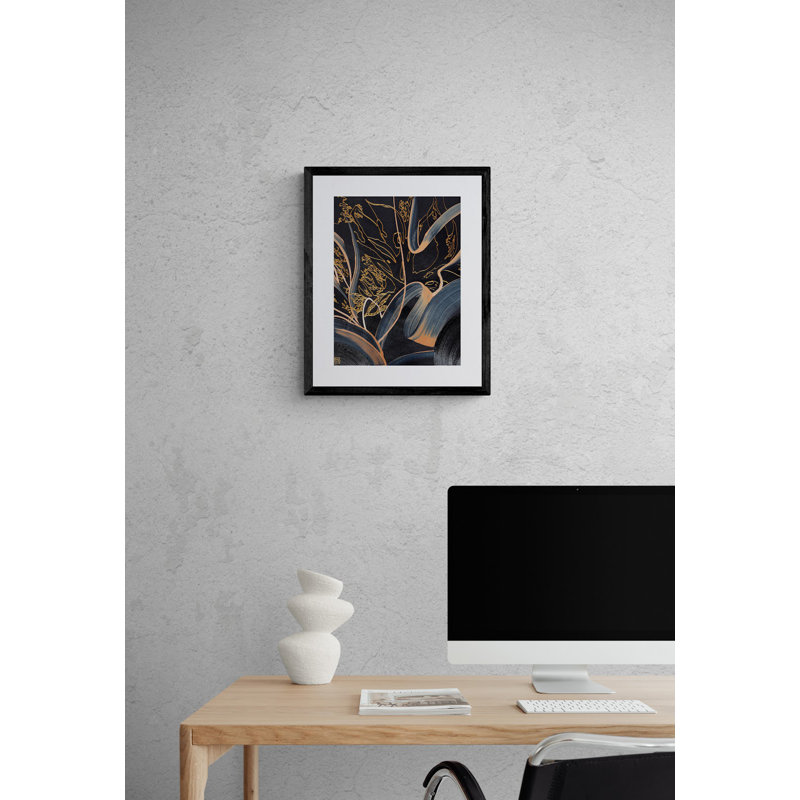Orris par Novi Lim - Peinture, Papier avec cadre noir, H 21,2 po x l 17,2 po