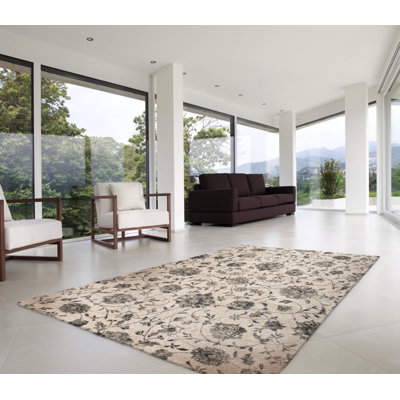 Evlin Floral Indoor Rug