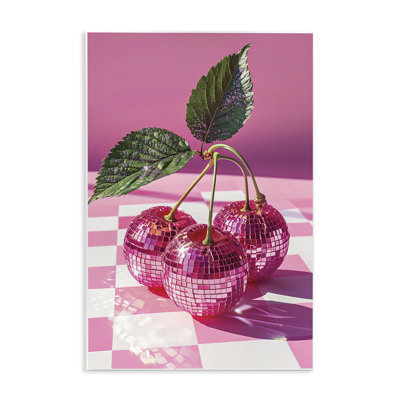 Disco cerises sur plaque à carreaux, design par LSR Design Studio
