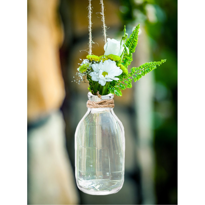Mini vase de table à bud de lait Varghese