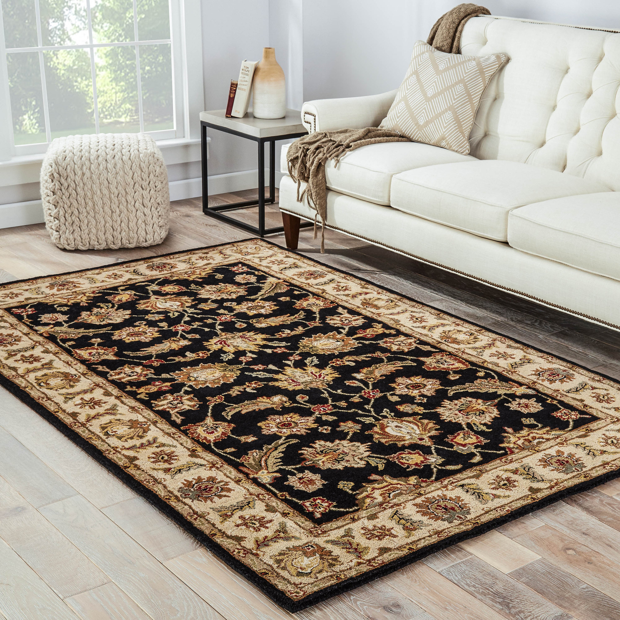 Lyndsay Handmade Wool Rug, Rectangle 12' x 18'