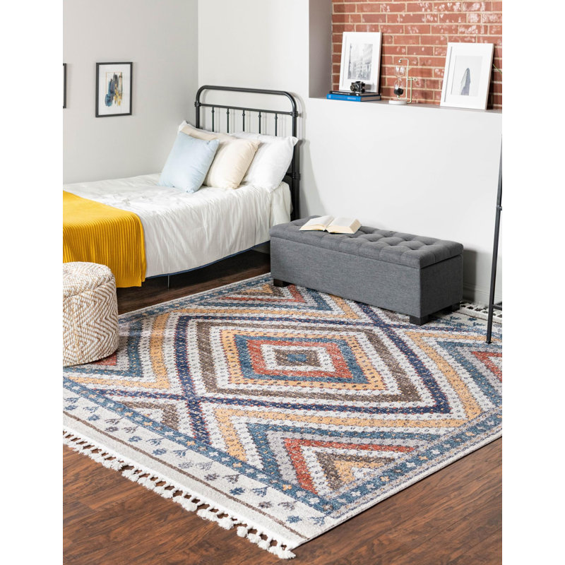 Iroda Indoor Rug, Square 7'10"