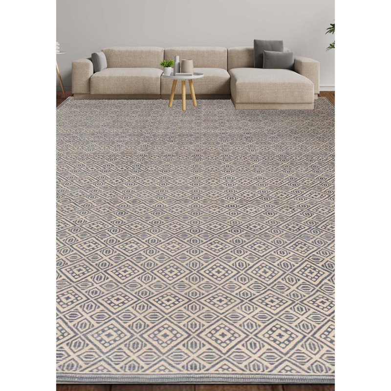 Geometric Area Rug in Light Gray/Ivory, Rectangle 7'10" x 10'1"