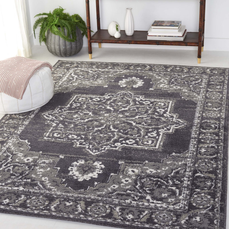 Pyramid Performance Oriental Rug, Rectangle 5'3" x 7'8"