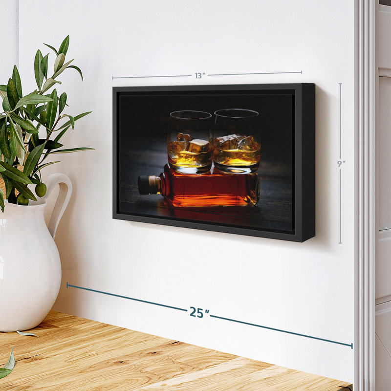 «Full Whiskey Bottle Canvas Print», H 9 po x l 13 po