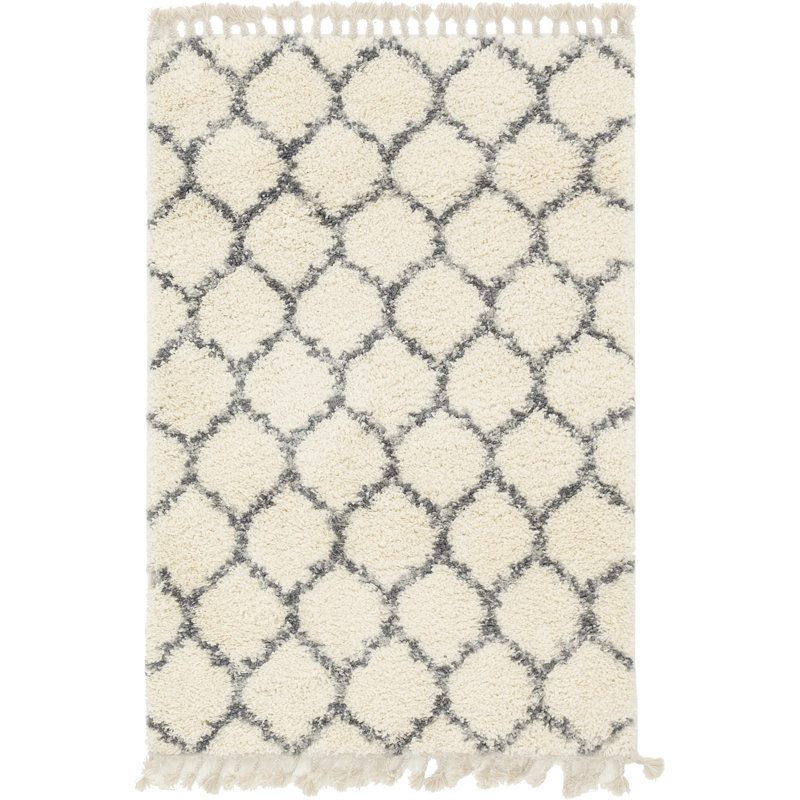 Mitzy Geometric Indoor Rug, Rectangle 4'1" x 6'1"