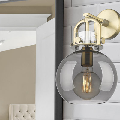 Skippack Armed Sconce