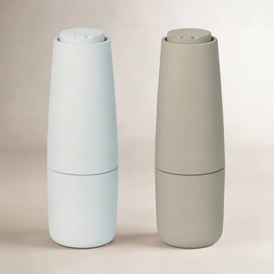 SALPI Salt and Pepper Grinder Set