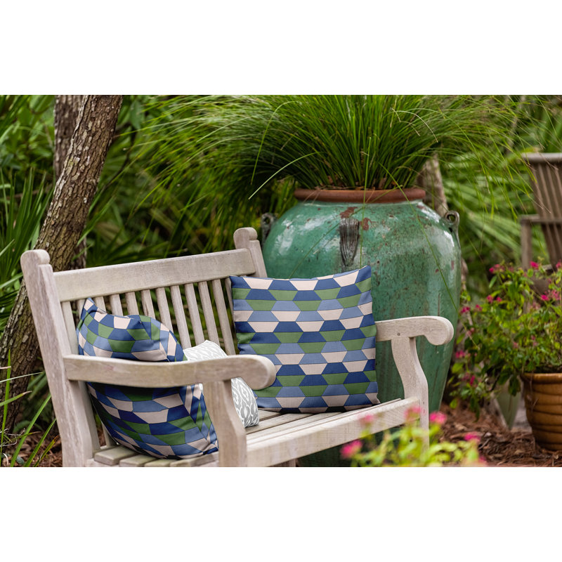 Coussin intérieur / extérieur Leafy Branch, H 20 po x l 20 po, Bleu / vert / blanc cassé géométrique