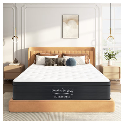 Queen Size 12-Inch Hybrid Mattress with Individually Wrapped Coils and Foam Comfort Layers