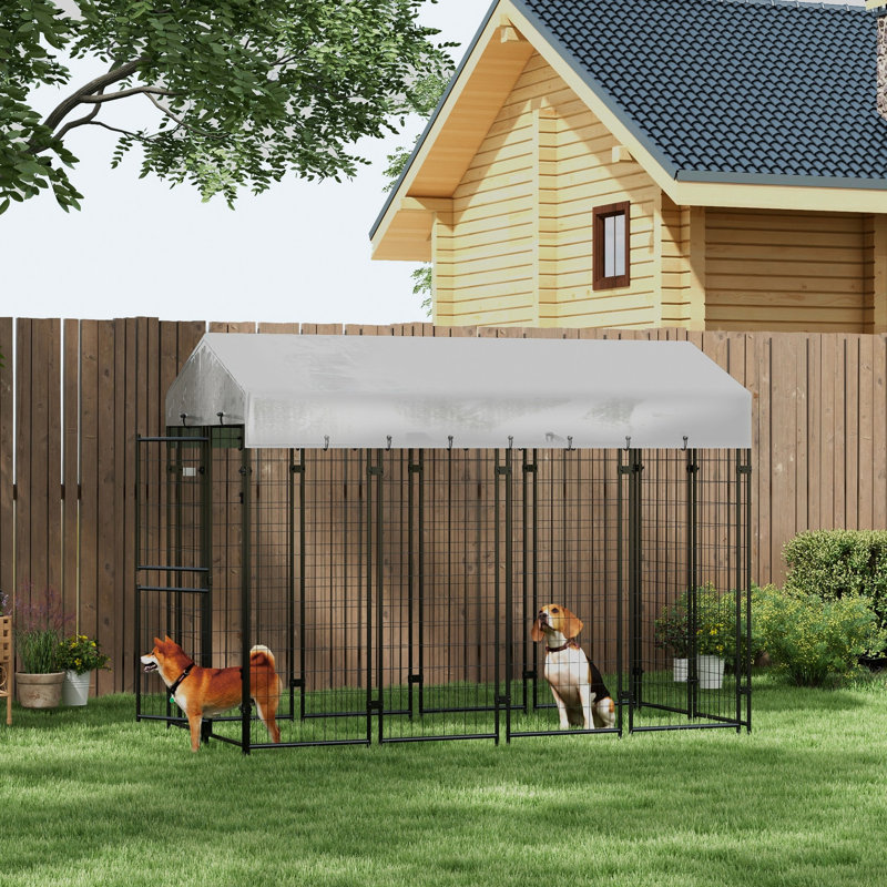 Très grand chenil d'extérieur 7,8 pi x 6 pi - Métal argenté robuste et confortable, imperméable et spacieux pour les races