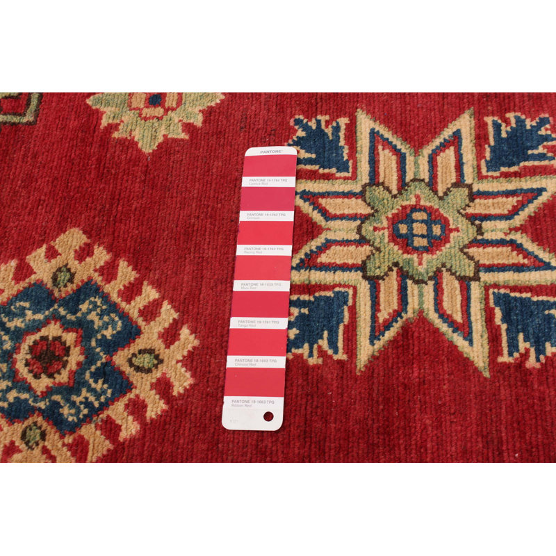 Tapis rouge Finest Ghazni 4 pi 9 po x 6 pi 5 po