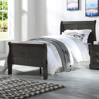 Gulara Bed