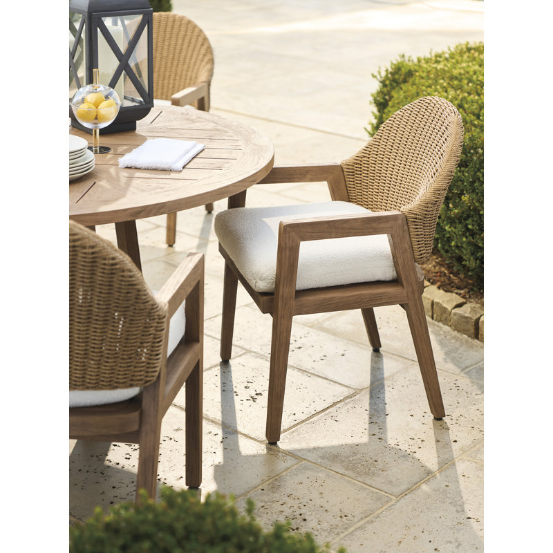 Chaise avec accoudoirs