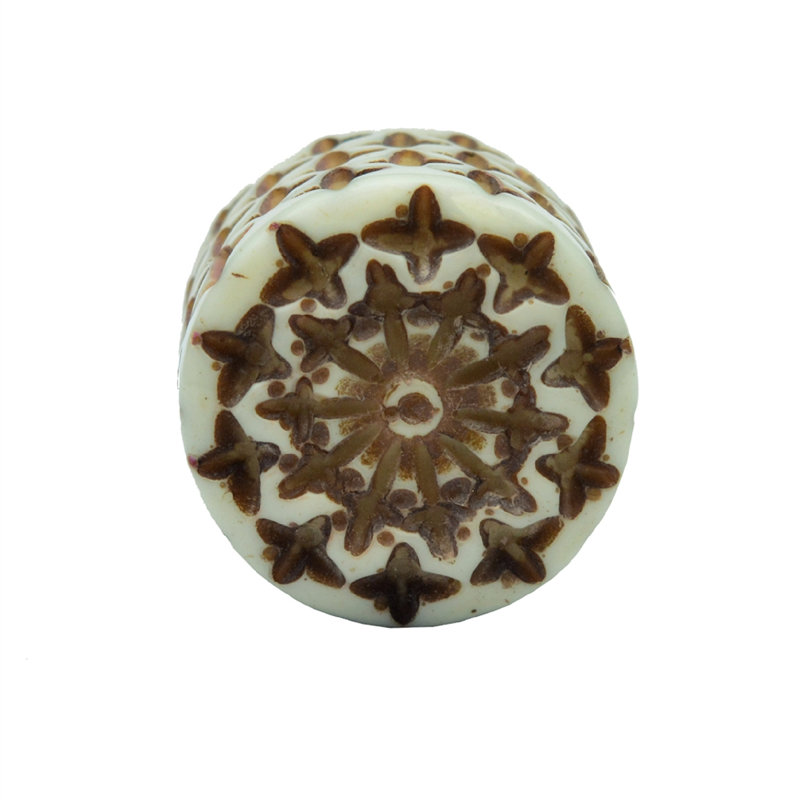 Round Knob