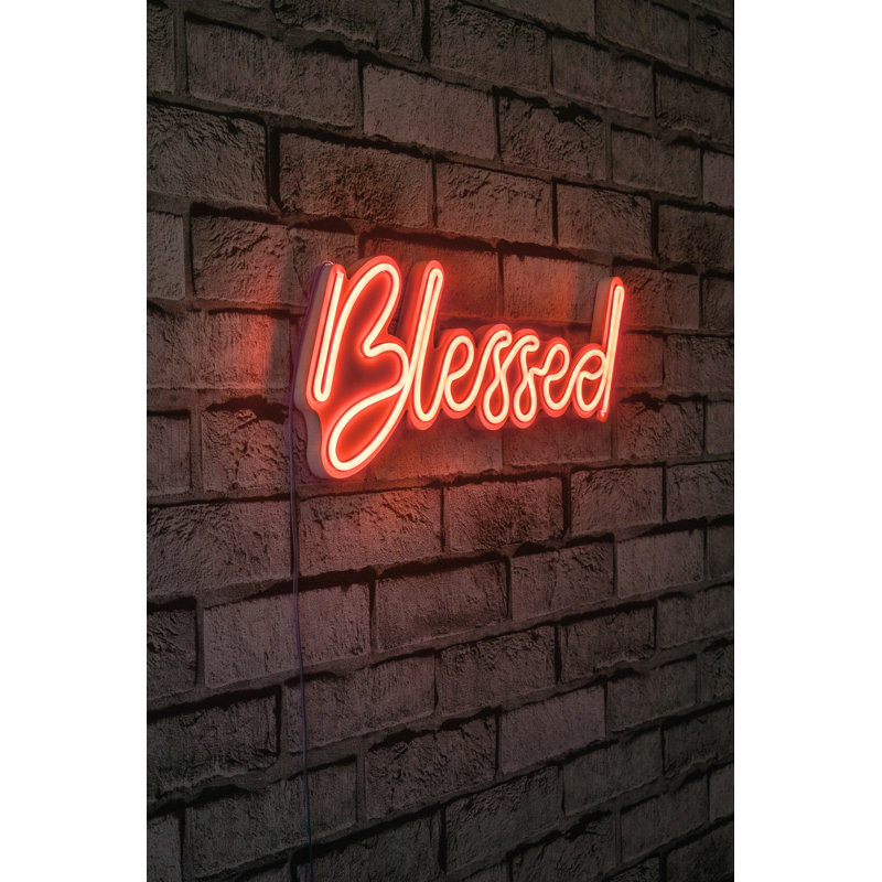 Bande lumineuse néon flexible à DEL, étanche IP67, 14,2 po x 7,9 po x 0,8 po | Gabarit en mousse de PVC rouge, adaptateur 12V 2A, 12W-15W par mètre | Parfait pour la décoration intérieure, les fêtes et l'utilisation à l'extérieur, système de suspension murale intégré