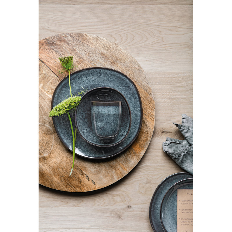 Assiette à salade ou à dessert 9,25 po Villeroy & Boch Lave