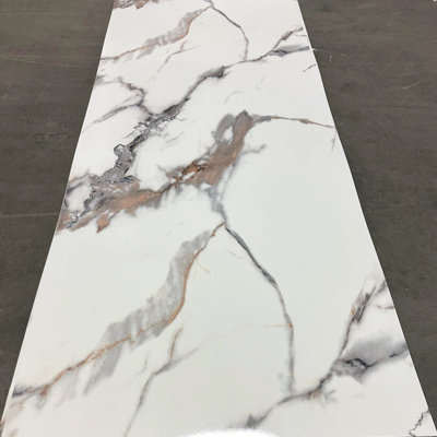Falkirk Irvine III 4' x 9' UV Marble Faux Marble Glossy Wall Panelling in White Black Gold (5 pack)