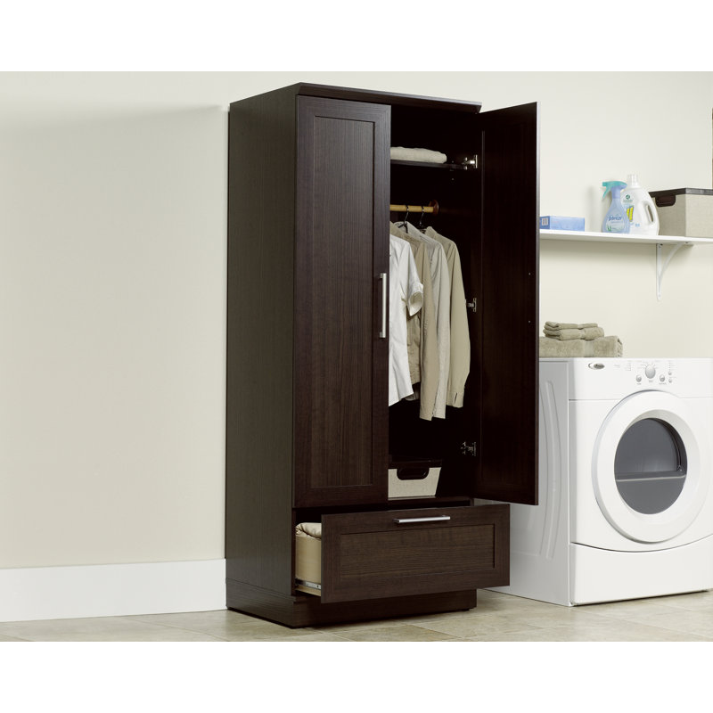 Garde-robe Dhaniyal, Brun