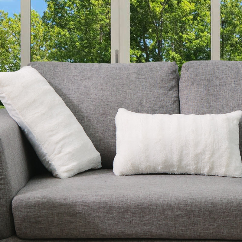 Housse et coussin rectangulaire imitation fourrure Swampscott, Blanc