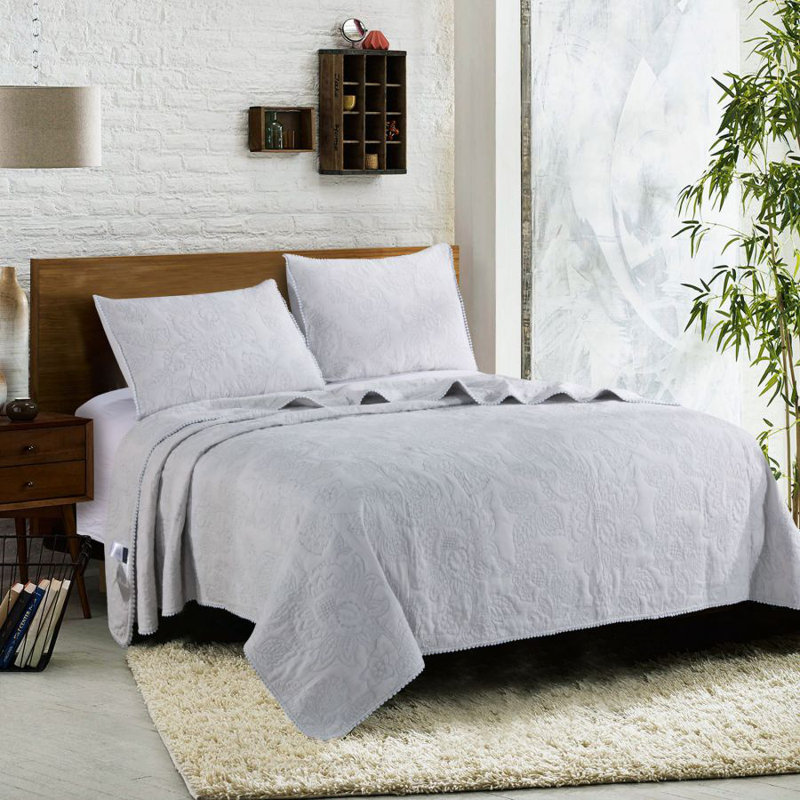 Modern & Contemporary Cotton Blend Quilt, Gray, Queen