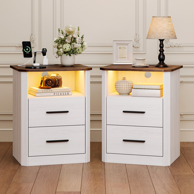 Table de chevet avec station de charge et bande lumineuse, table de chevet de 51 cm de large avec tiroirs pour chambre à coucher, table d'appoint et table de bout de lit avec compartiment ouvert - Poignée facile à tirer (ensemble de 2)