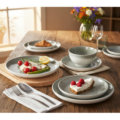 Gradient Green 4-person 12-piece Handmade Ceramic Tableware Set, Round Reactive Glaze Plates And Bowls, Modern Style, Highly Shatterproof And Crack-resistant, Practical Set For Home, Daily Meals, And Gatherings.