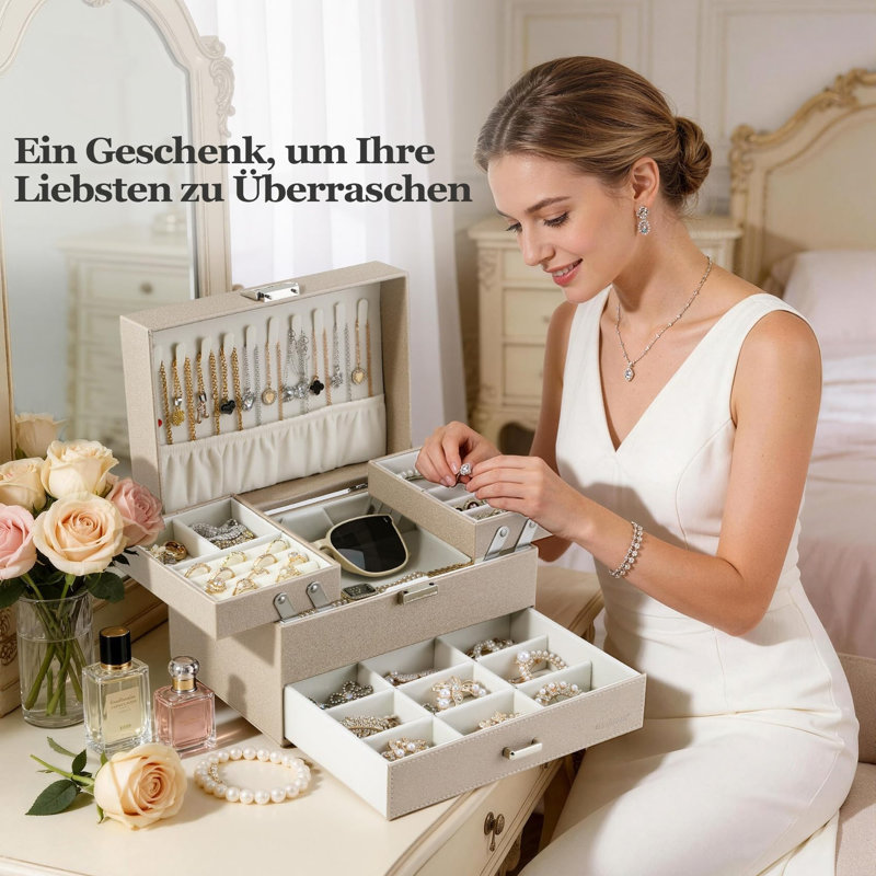 Jewelry Box +, Champagne