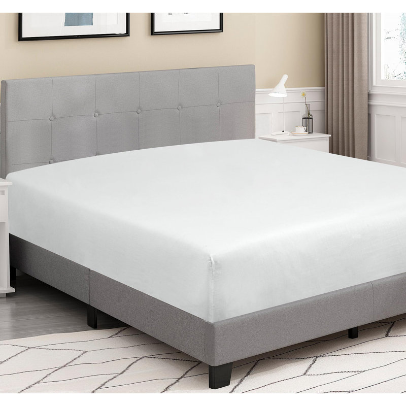 Royale Linens 300 Thread Count 100% Long Staple Combed Cotton Flat Sheet - Super Soft - Top Sheets - Flat Sheet Sold Separately - Breathable, Cool & Crisp Percale Sheets Only 